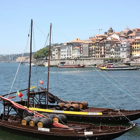 Lejlighed Cozy Flat Downtown With Balcony By Timeless Vacations Porto